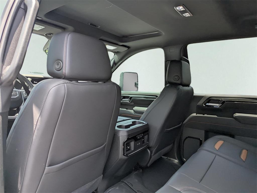 new 2025 GMC Sierra 2500 car, priced at $82,304