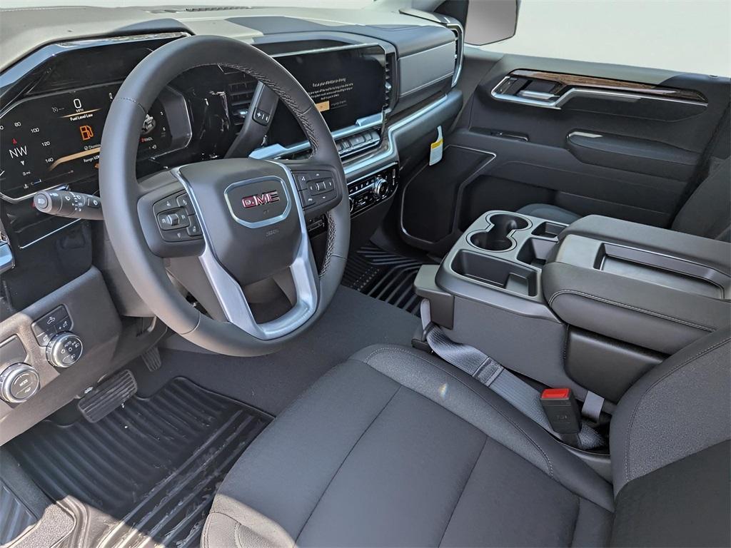 new 2026 GMC Sierra 1500 car, priced at $44,370