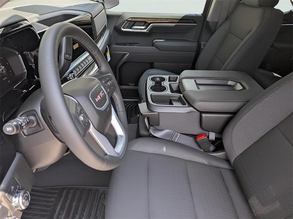 new 2026 GMC Sierra 1500 car, priced at $44,370