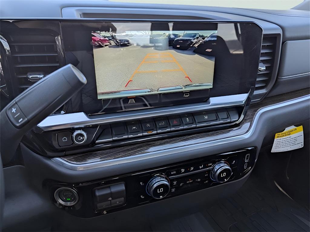 new 2025 GMC Sierra 1500 car, priced at $41,820