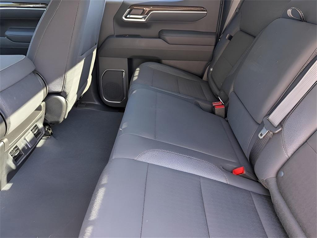 new 2025 GMC Sierra 1500 car, priced at $41,820
