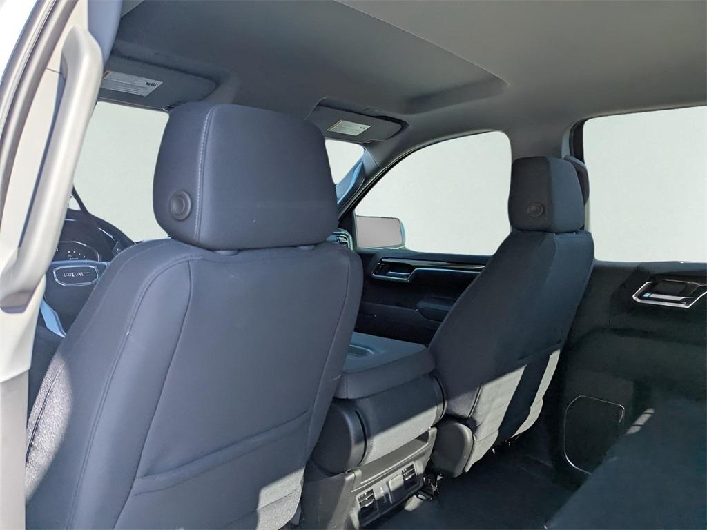 new 2025 GMC Sierra 1500 car, priced at $41,820