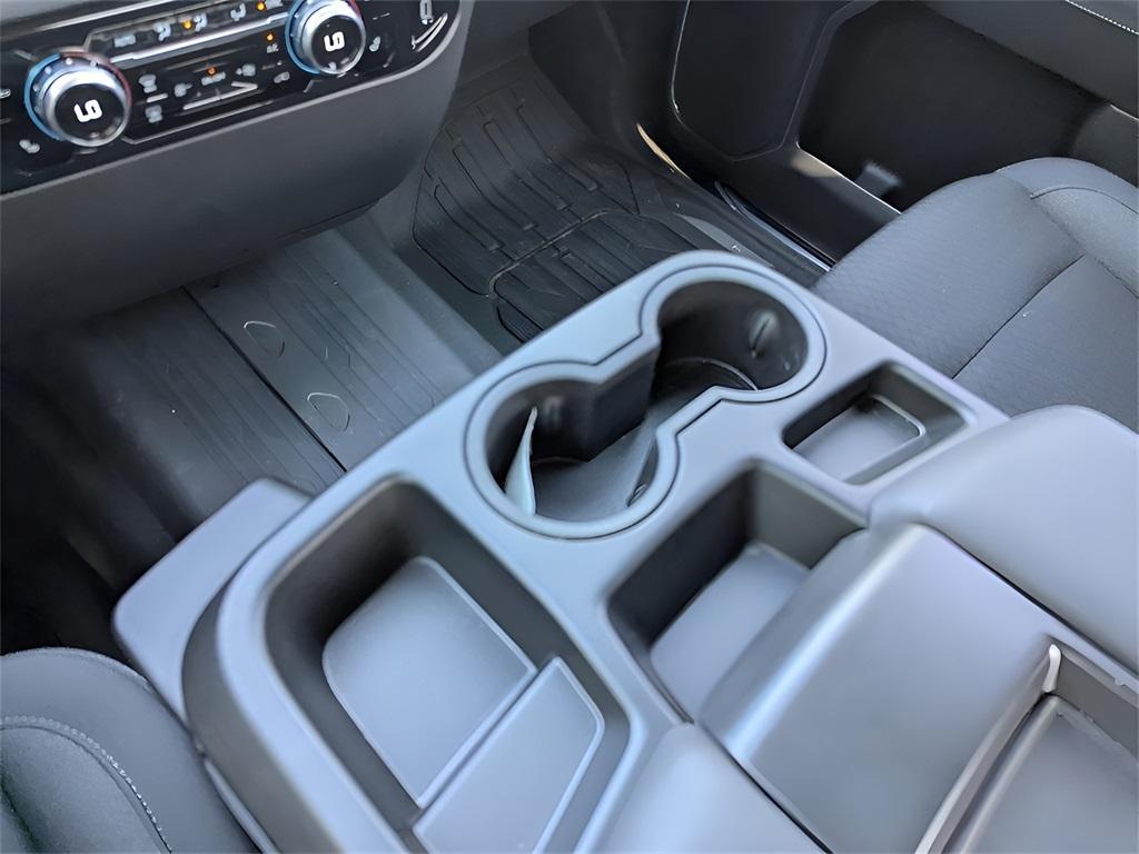 new 2025 GMC Sierra 1500 car, priced at $41,820