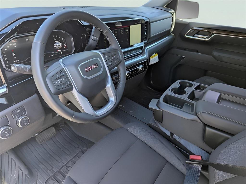 new 2025 GMC Sierra 1500 car, priced at $41,820