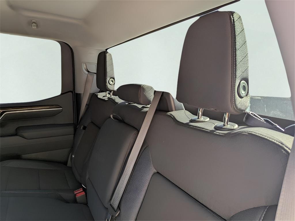 new 2025 GMC Sierra 1500 car, priced at $41,820
