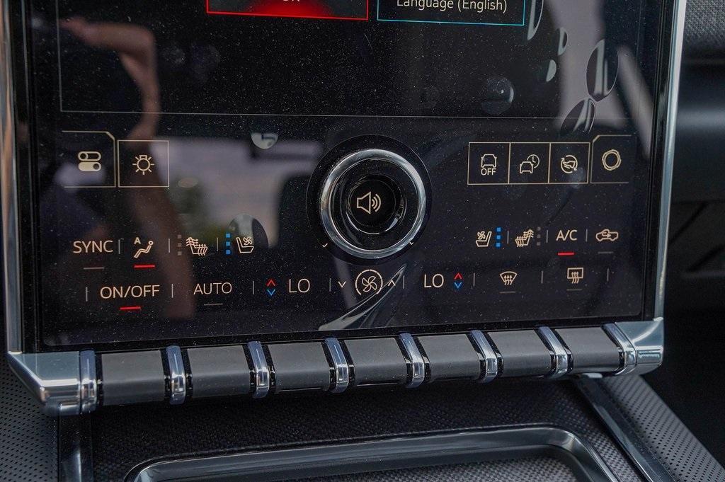 new 2025 GMC Sierra 1500 car, priced at $42,995