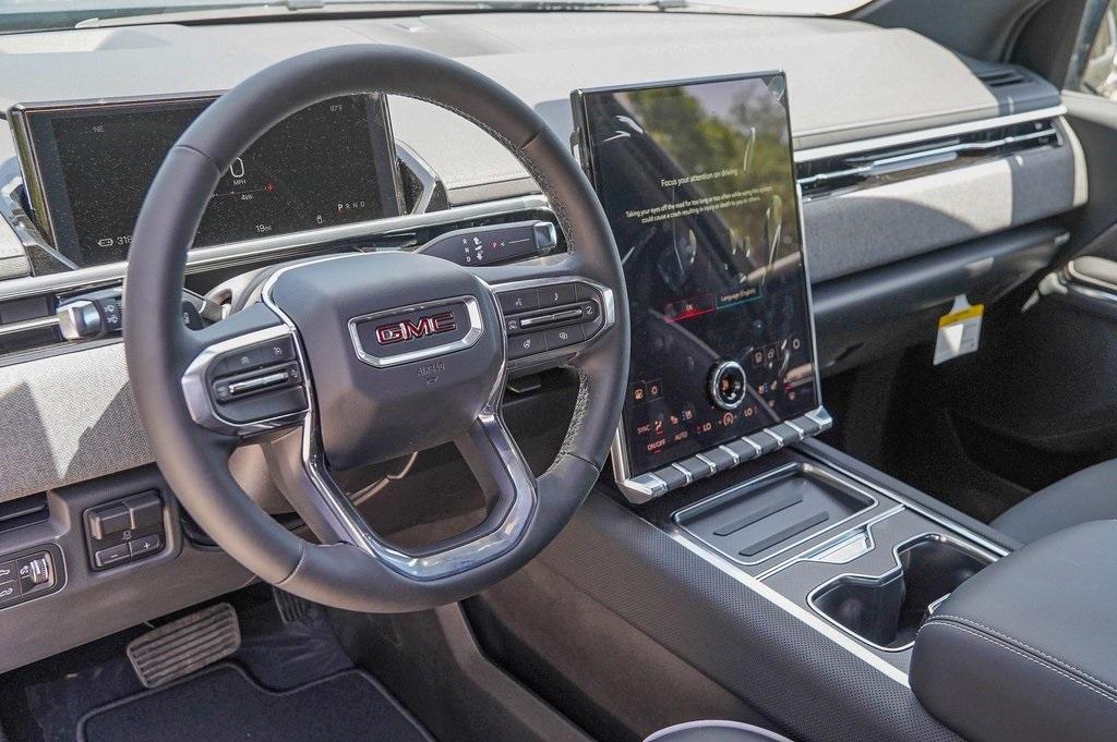 new 2025 GMC Sierra 1500 car, priced at $42,995
