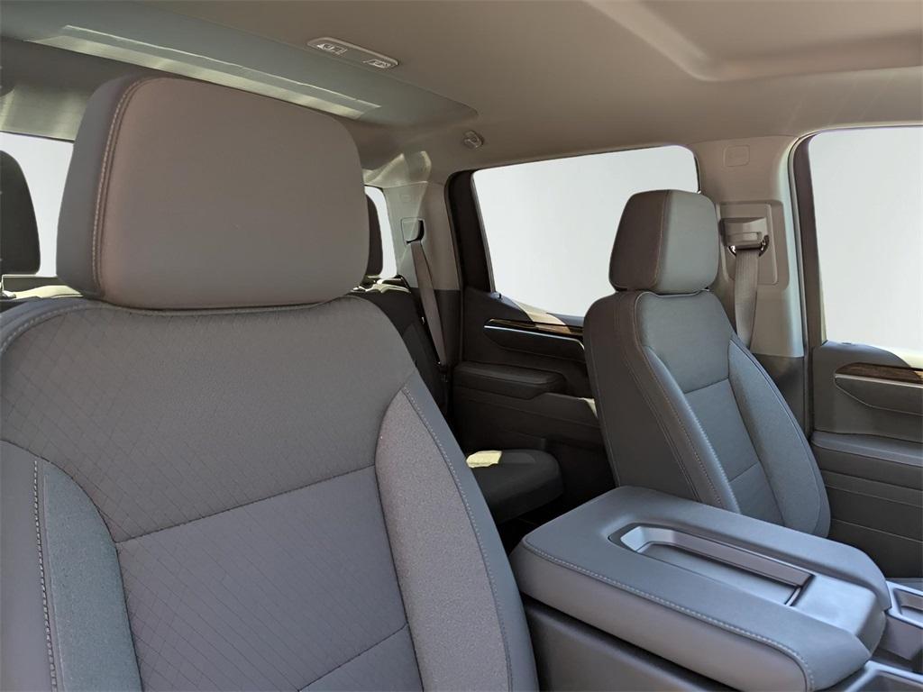 new 2025 GMC Sierra 1500 car, priced at $43,815