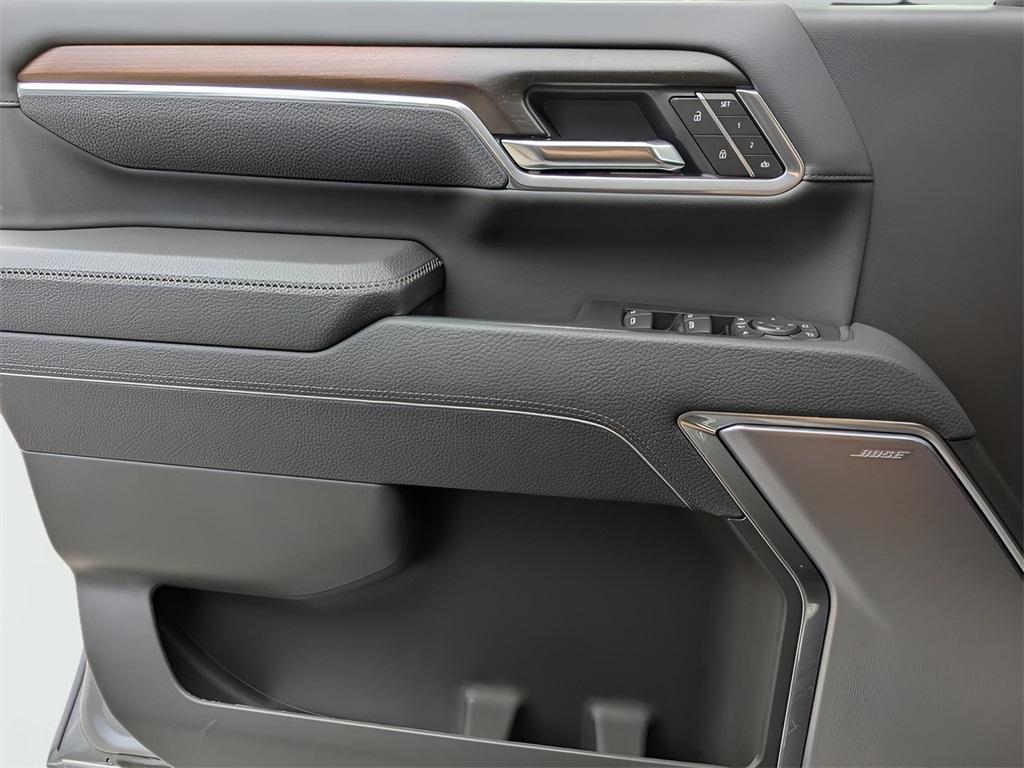 new 2025 GMC Sierra 2500 car, priced at $88,330
