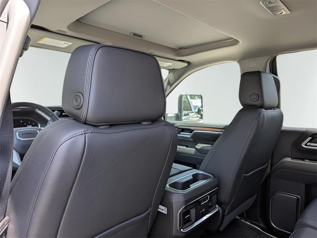 new 2025 GMC Sierra 2500 car, priced at $84,200