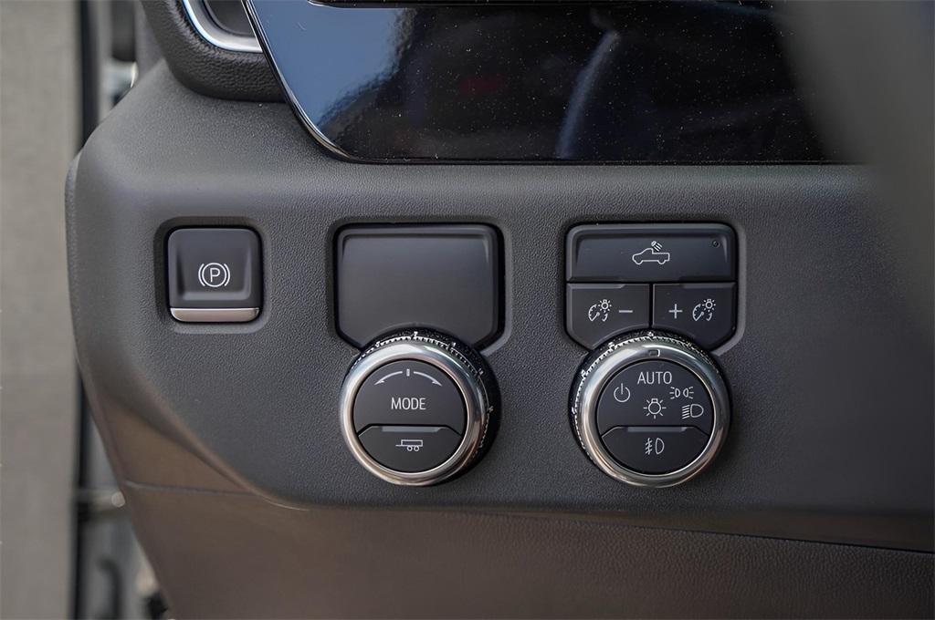new 2025 GMC Sierra 1500 car, priced at $42,995