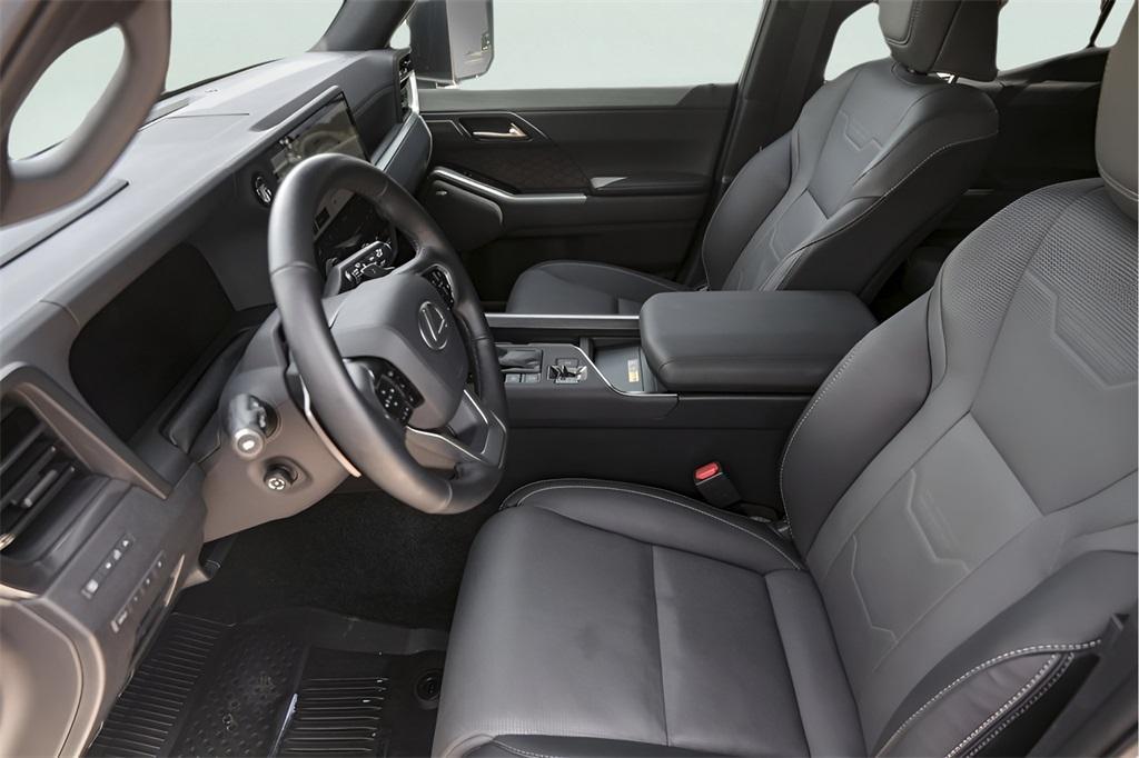 used 2024 Lexus GX 550 car, priced at $90,900
