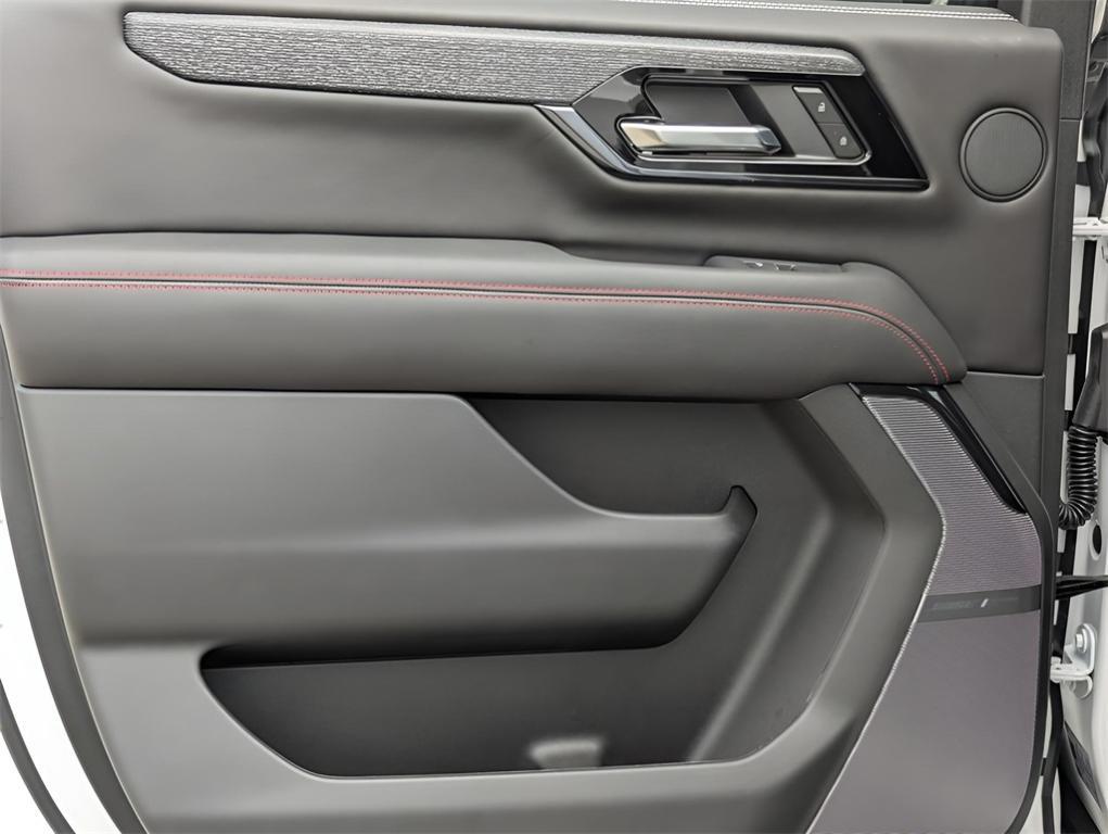 new 2025 GMC Yukon XL car, priced at $103,470
