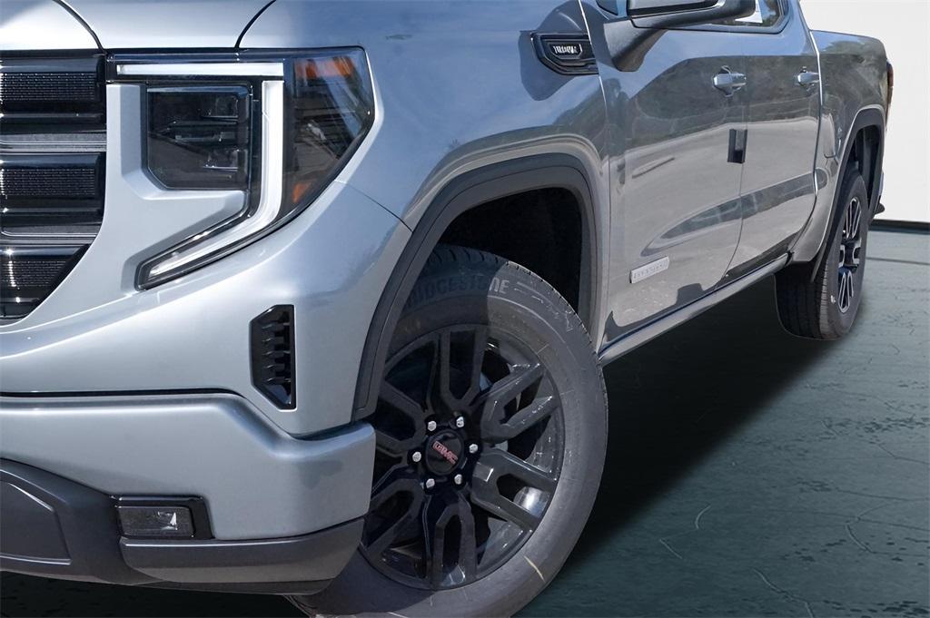 new 2025 GMC Sierra 1500 car, priced at $44,990