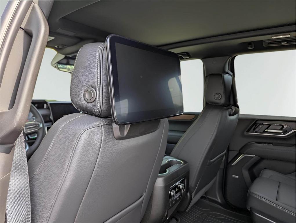 new 2025 GMC Yukon XL car, priced at $97,649