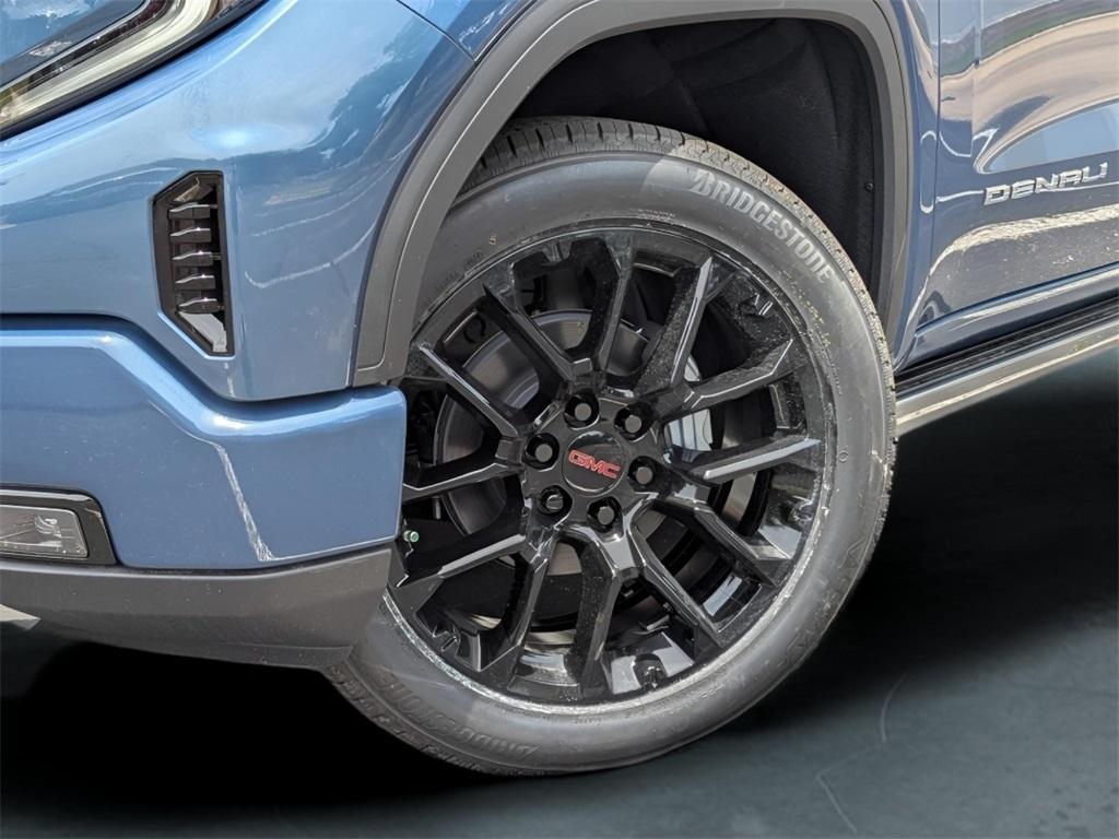 new 2025 GMC Sierra 1500 car, priced at $66,900