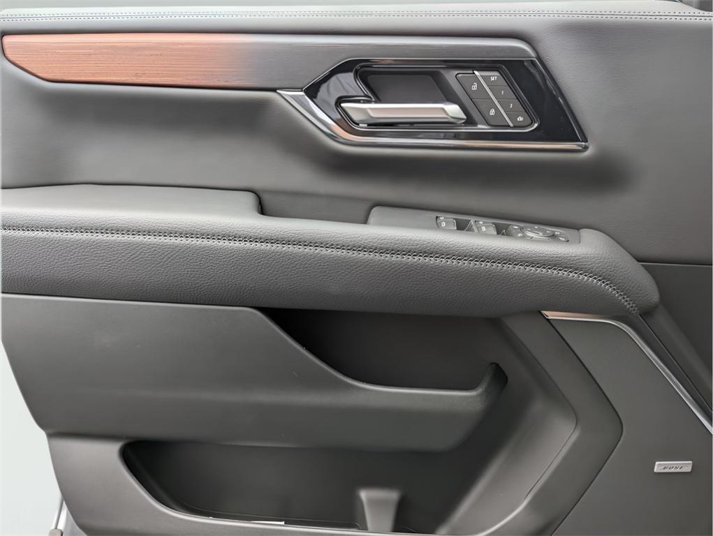 new 2025 GMC Yukon XL car, priced at $97,350