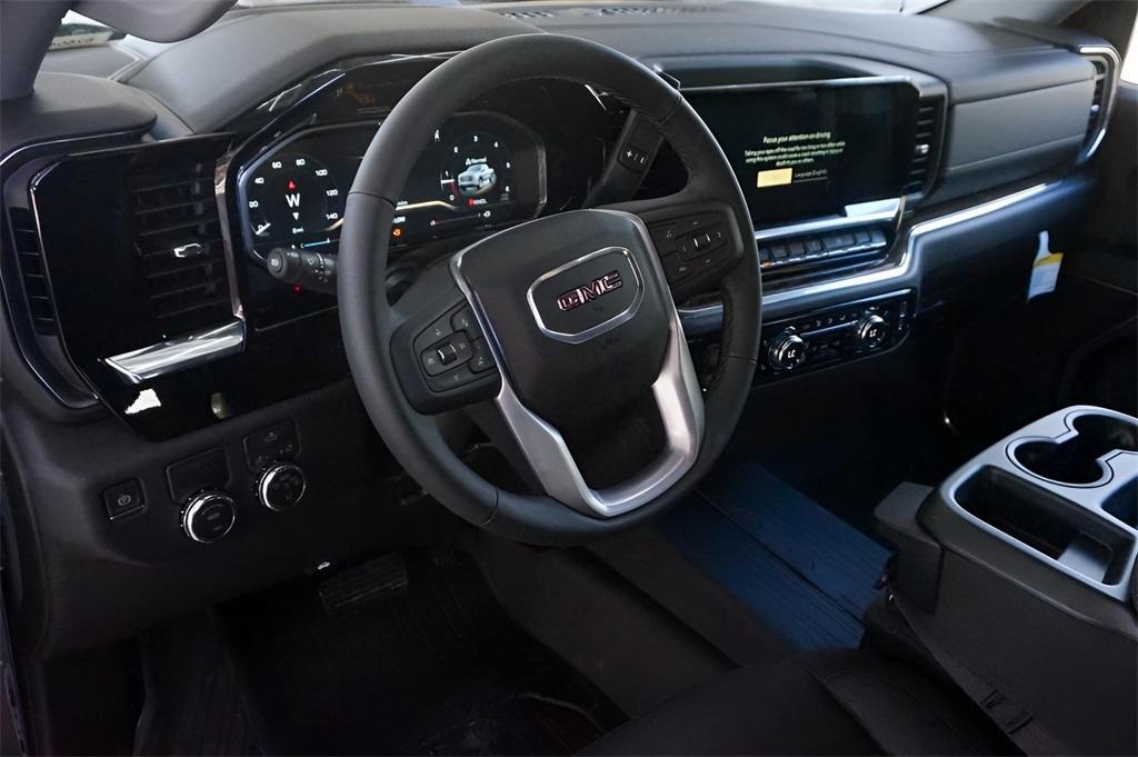 new 2025 GMC Sierra 1500 car, priced at $46,990