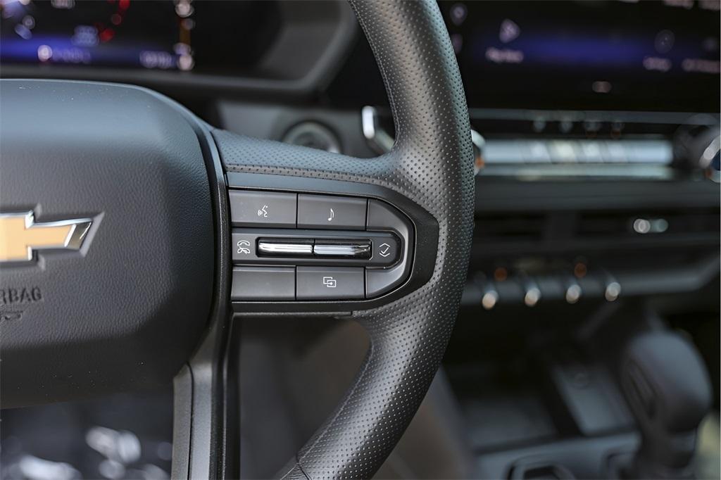 used 2023 Chevrolet Colorado car, priced at $30,900