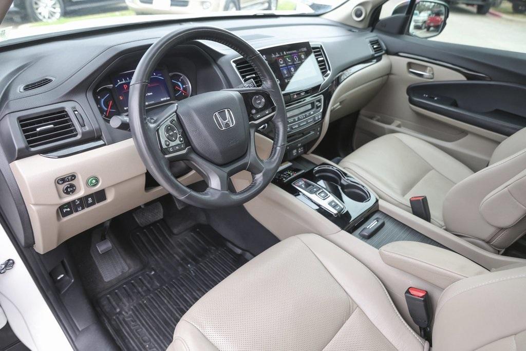 used 2019 Honda Pilot car, priced at $25,900