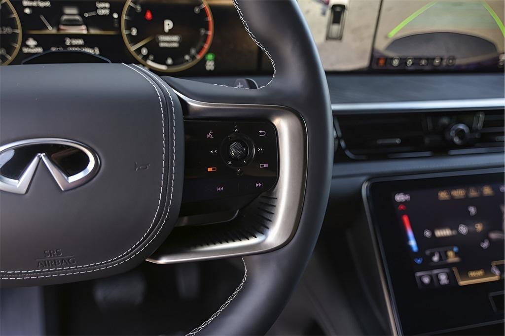 used 2025 INFINITI QX80 car, priced at $96,500