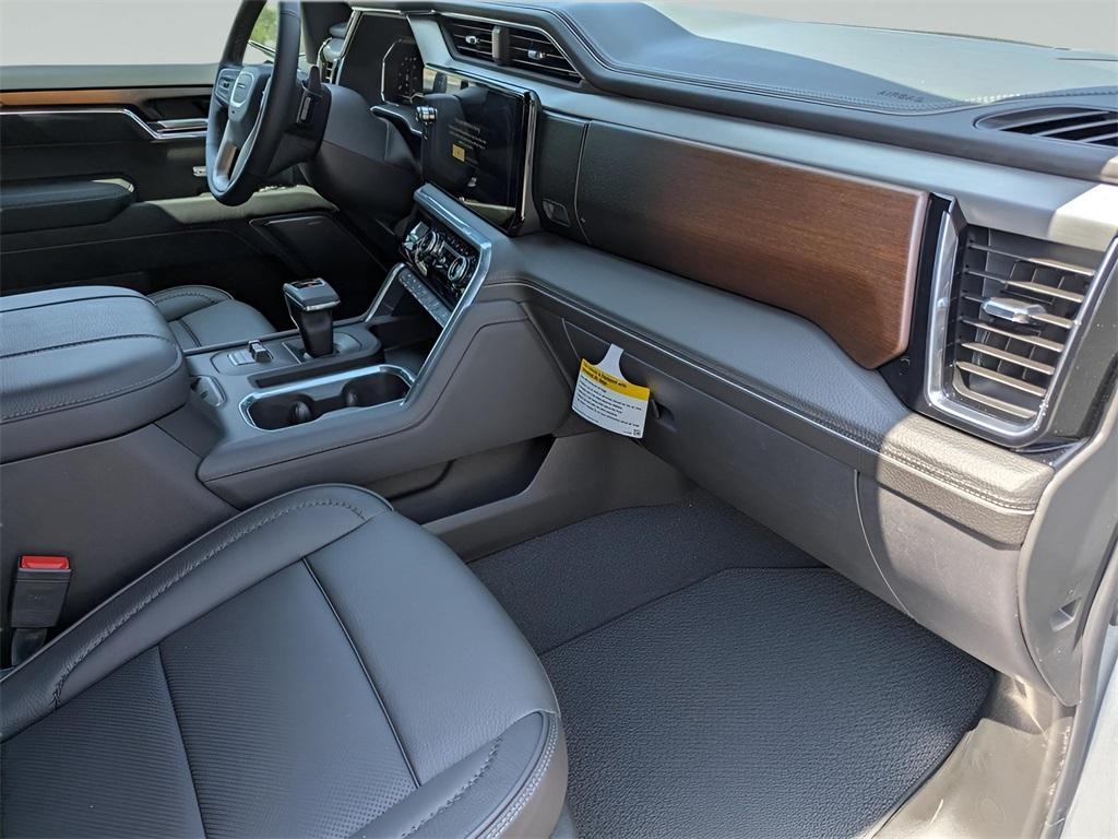 new 2025 GMC Sierra 1500 car, priced at $66,700