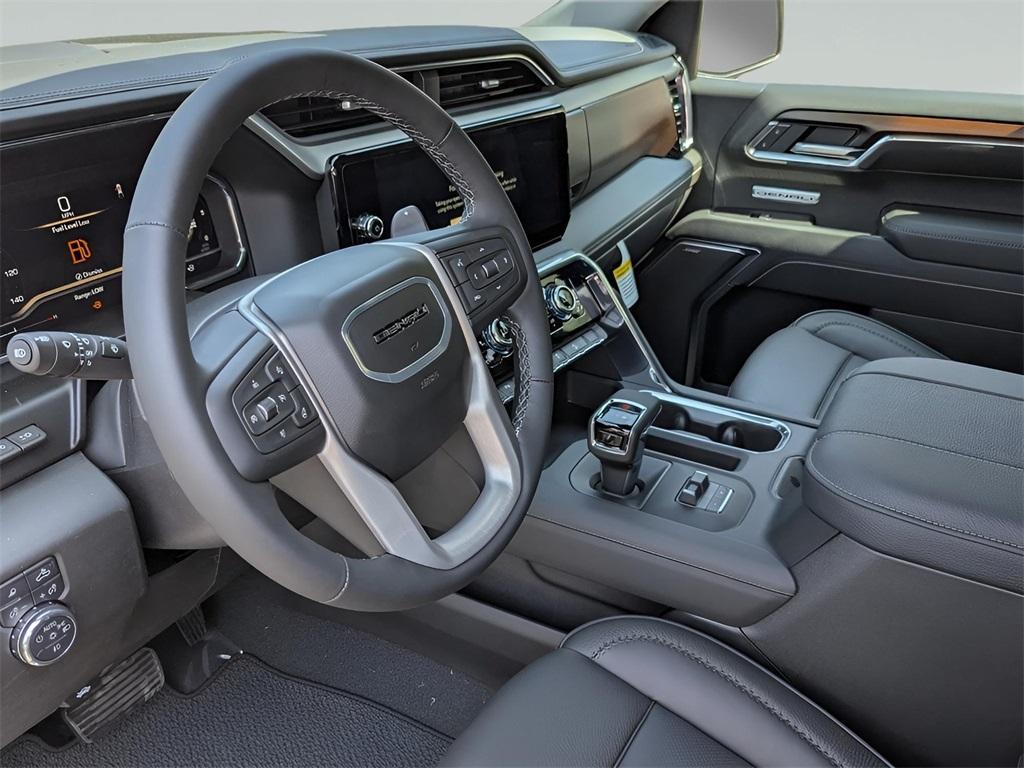 new 2025 GMC Sierra 1500 car, priced at $66,700