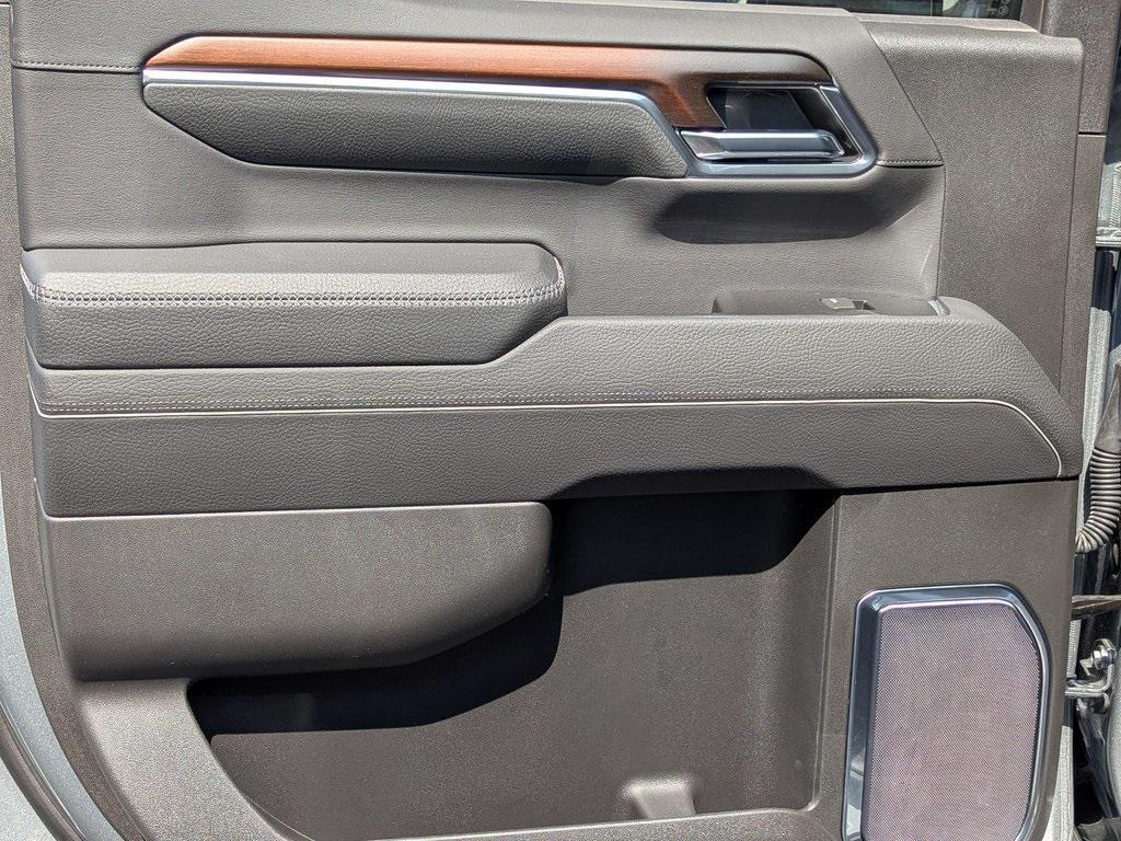 new 2025 GMC Sierra 1500 car, priced at $66,700