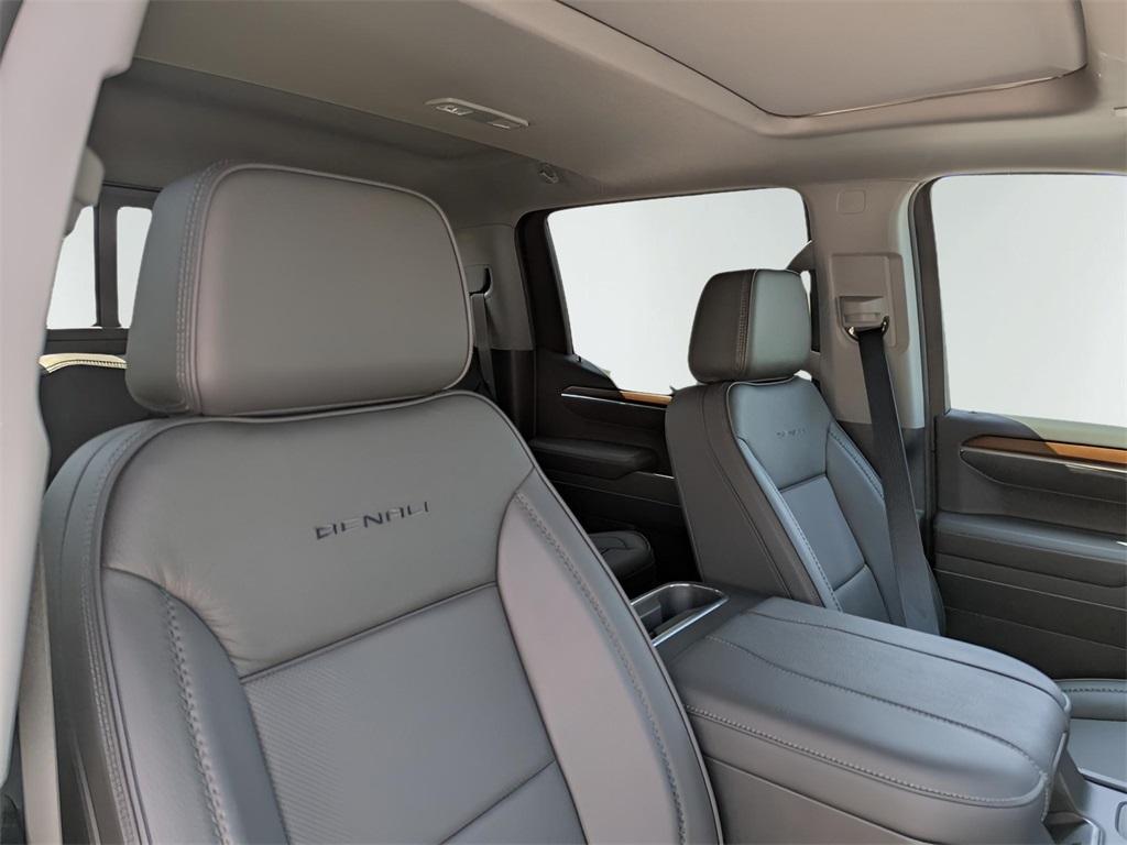 new 2025 GMC Sierra 1500 car, priced at $66,700