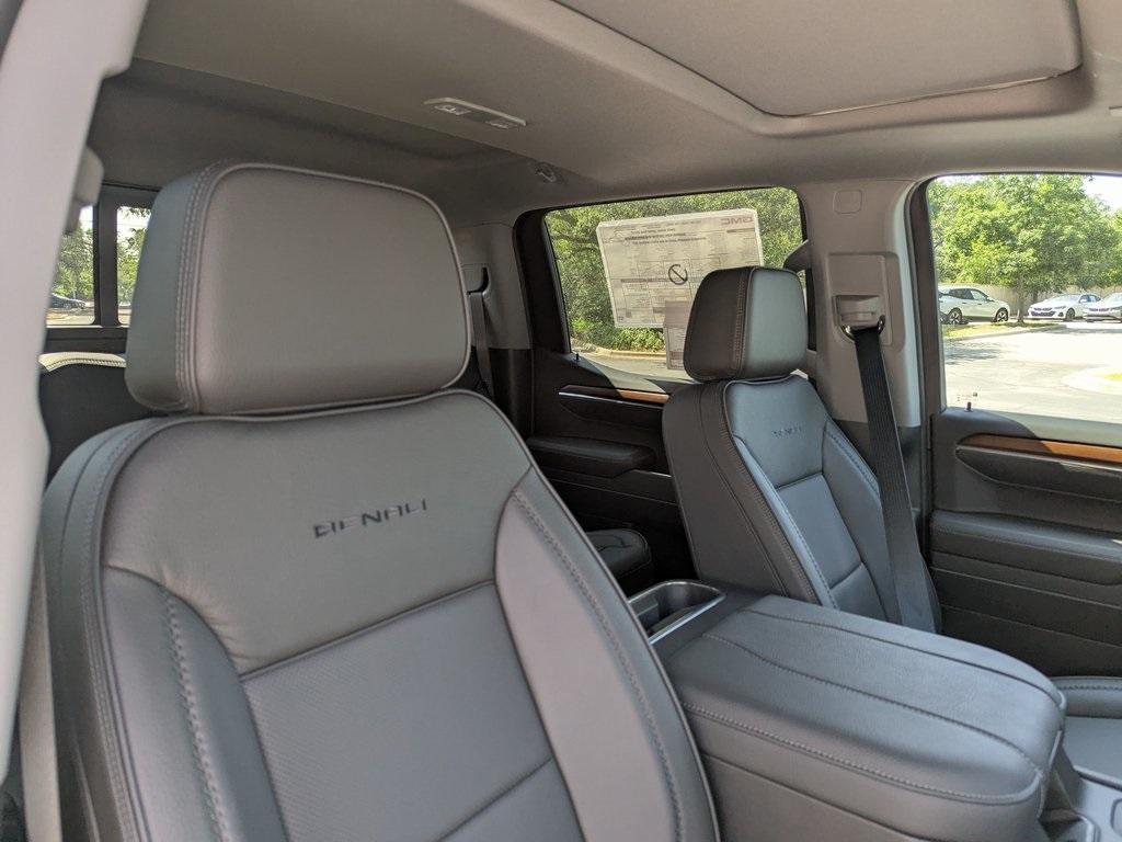 new 2025 GMC Sierra 1500 car, priced at $66,700