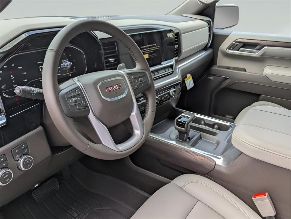 new 2025 GMC Sierra 1500 car, priced at $54,745