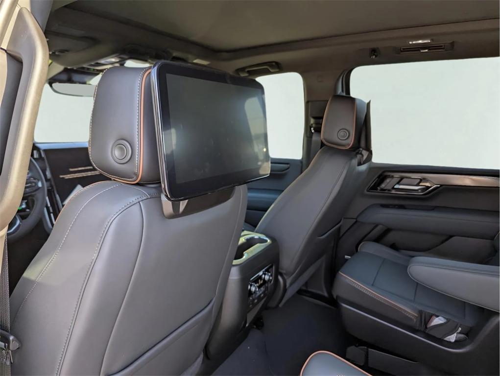new 2025 GMC Yukon XL car, priced at $91,580