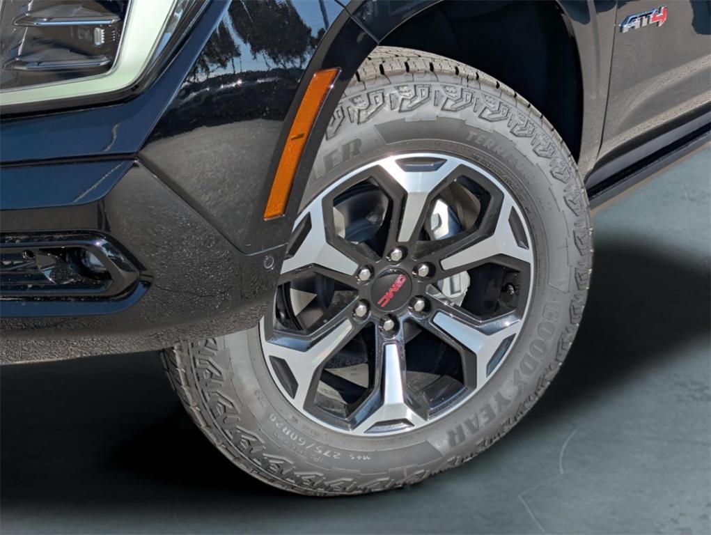 new 2025 GMC Yukon XL car, priced at $91,580