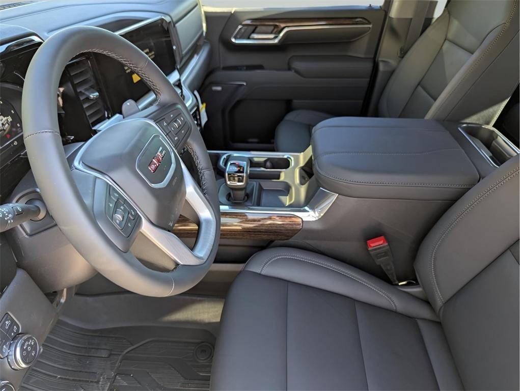 new 2025 GMC Sierra 1500 car, priced at $62,185