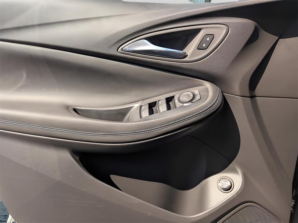 new 2026 Buick Encore GX car, priced at $27,665