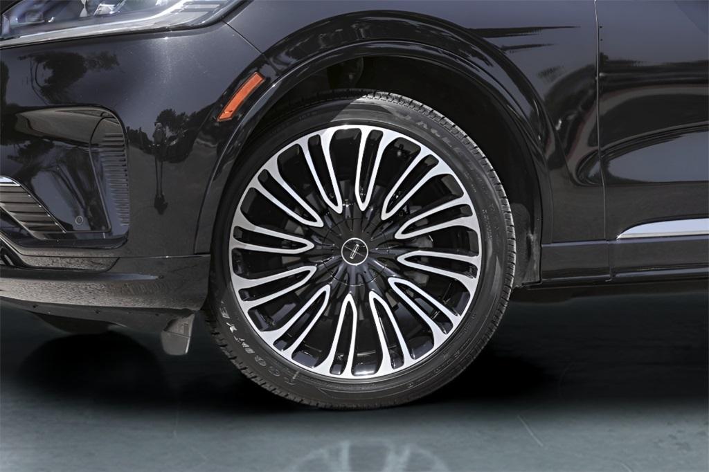 used 2025 Lincoln Aviator car, priced at $84,900