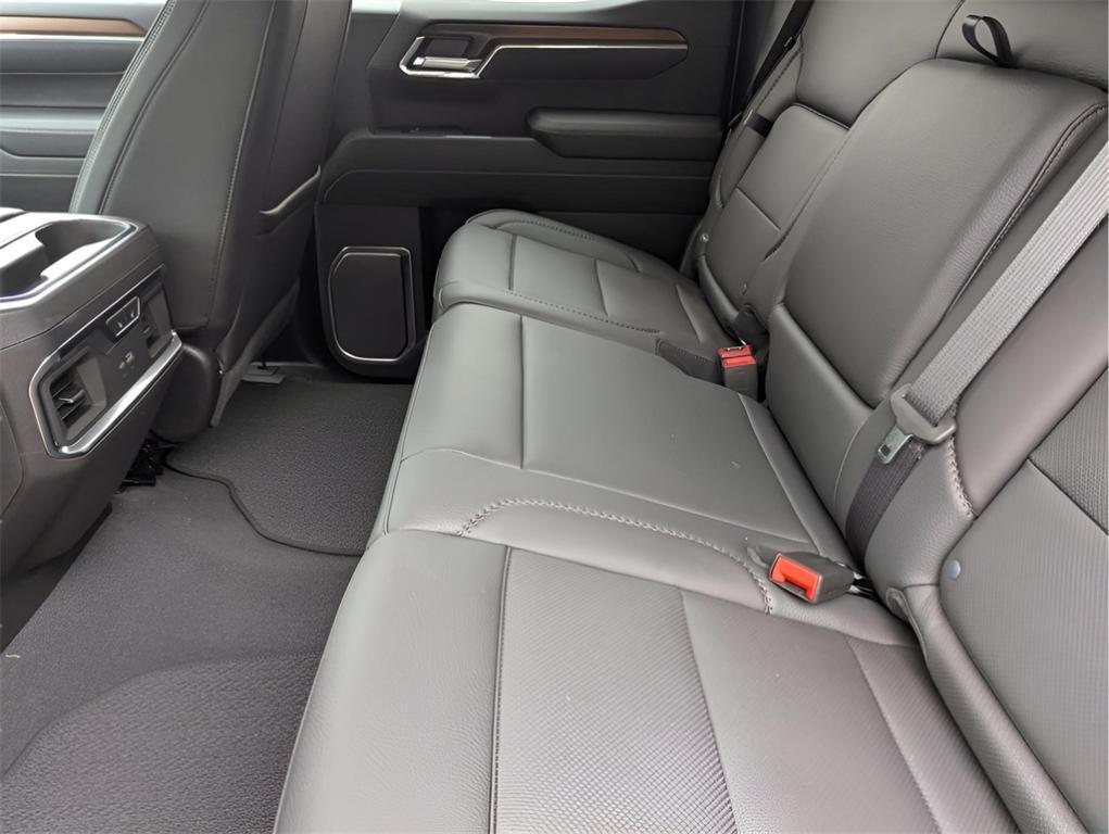 new 2025 GMC Sierra 1500 car, priced at $65,500