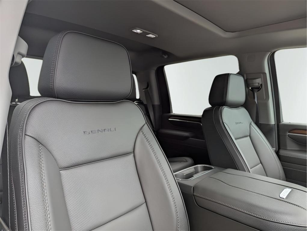 new 2025 GMC Sierra 2500 car, priced at $85,555