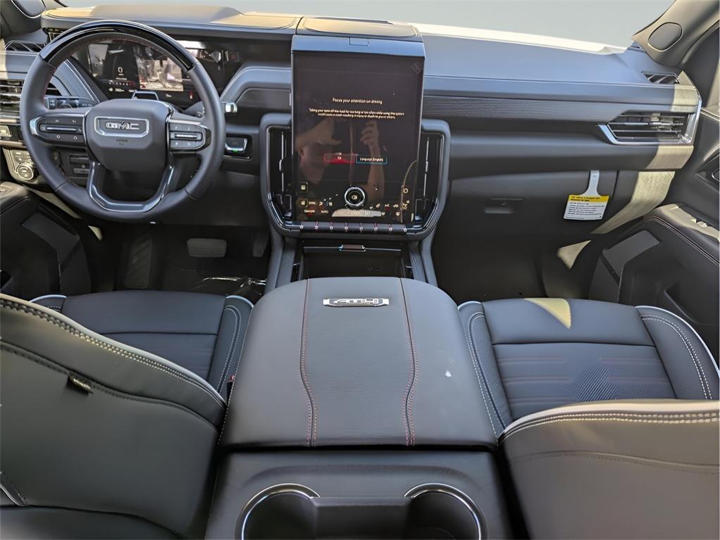 new 2025 GMC Yukon XL car, priced at $112,909