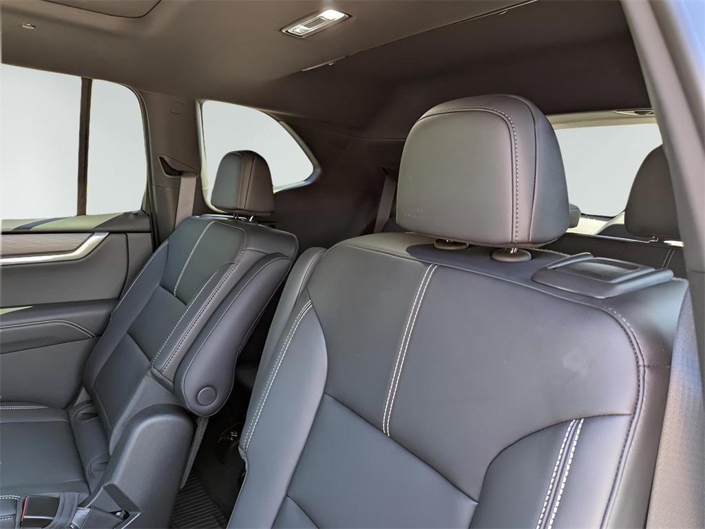 new 2025 GMC Acadia car, priced at $48,675