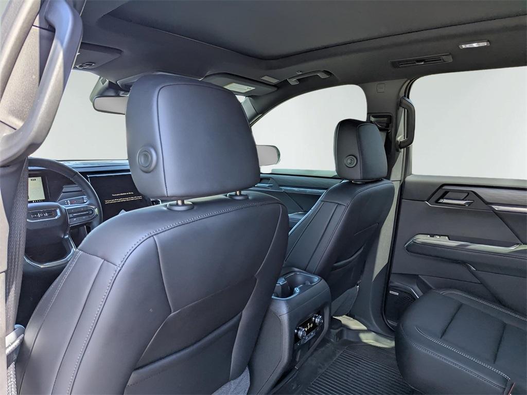 new 2025 GMC Acadia car, priced at $48,675