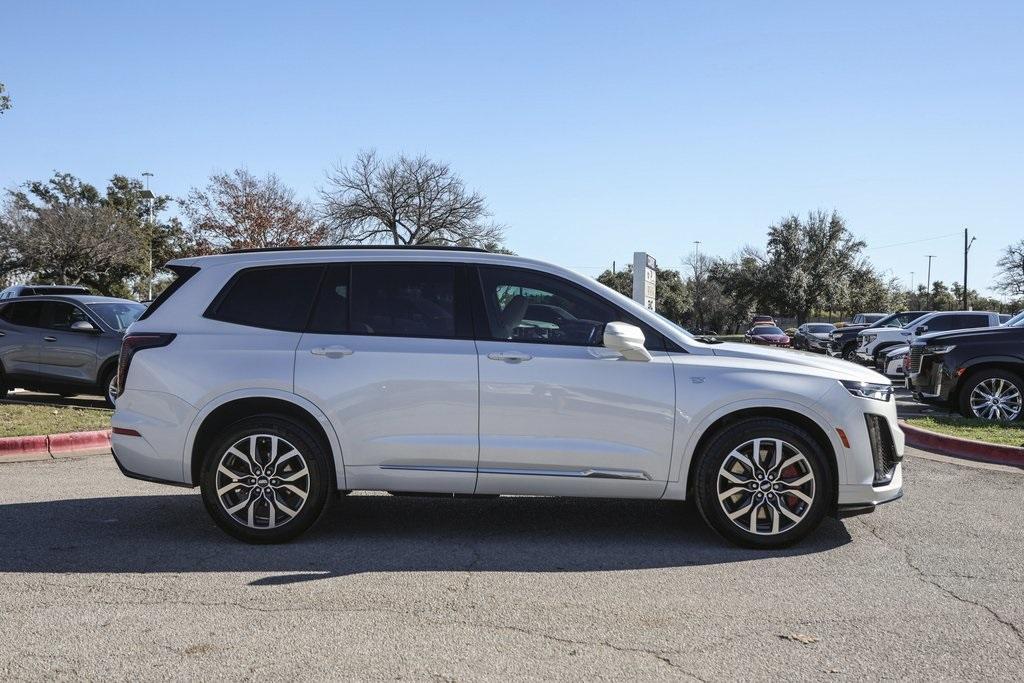 used 2023 Cadillac XT6 car, priced at $44,900