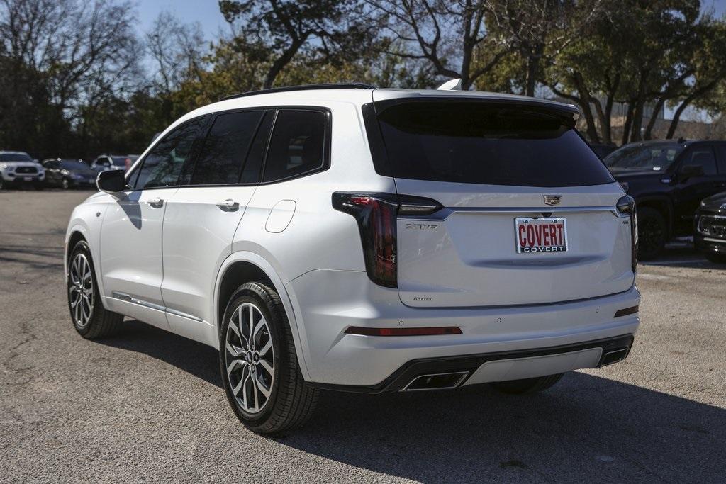 used 2023 Cadillac XT6 car, priced at $44,900