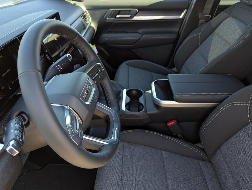 new 2025 GMC Terrain car, priced at $32,890