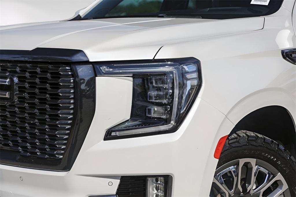 used 2023 GMC Yukon XL car, priced at $76,900