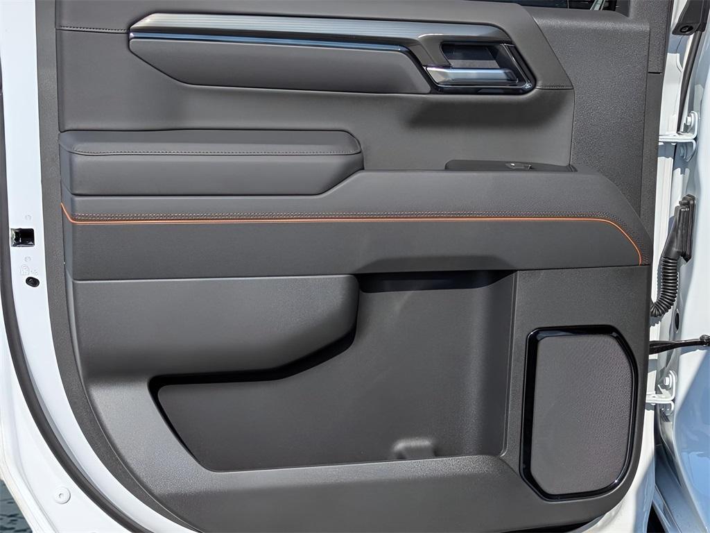 new 2026 GMC Sierra 1500 car, priced at $71,210