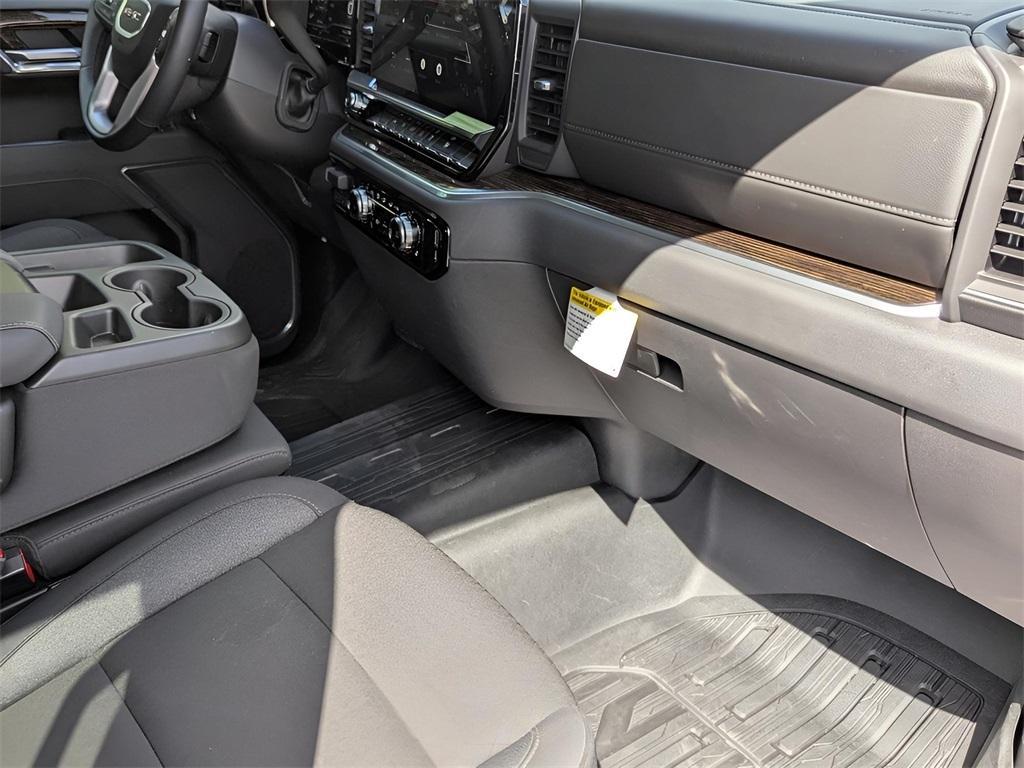 new 2025 GMC Sierra 1500 car, priced at $43,490