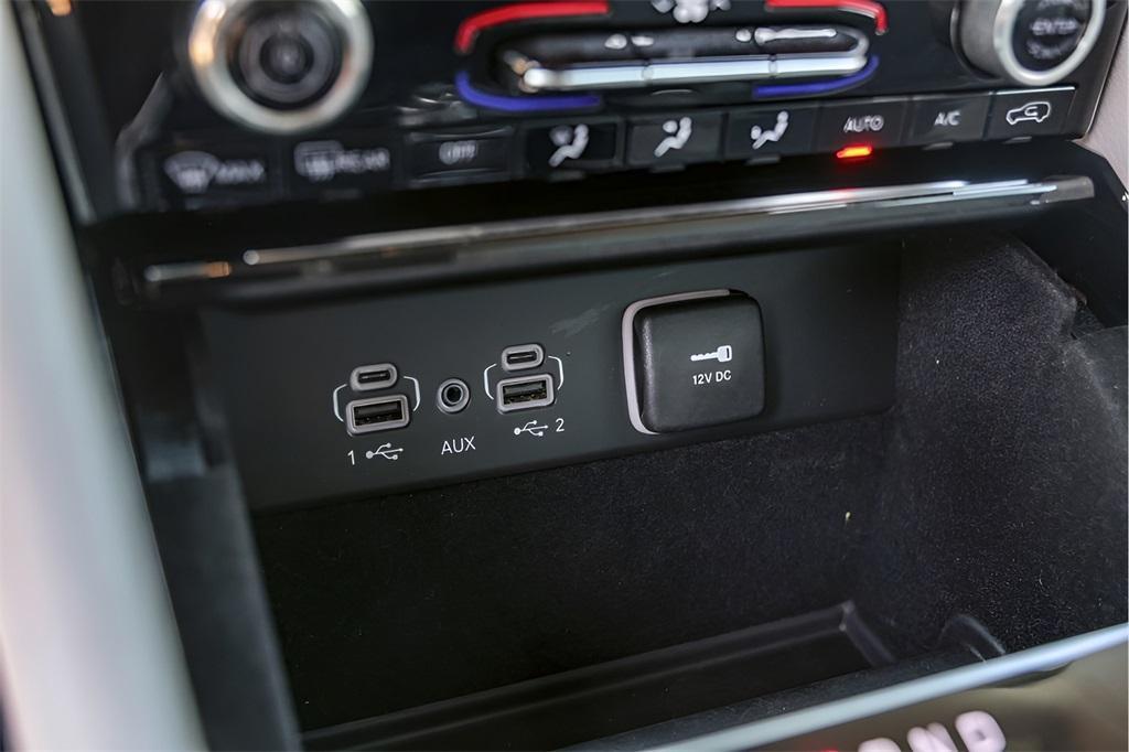 used 2022 Jeep Grand Cherokee L car, priced at $36,900
