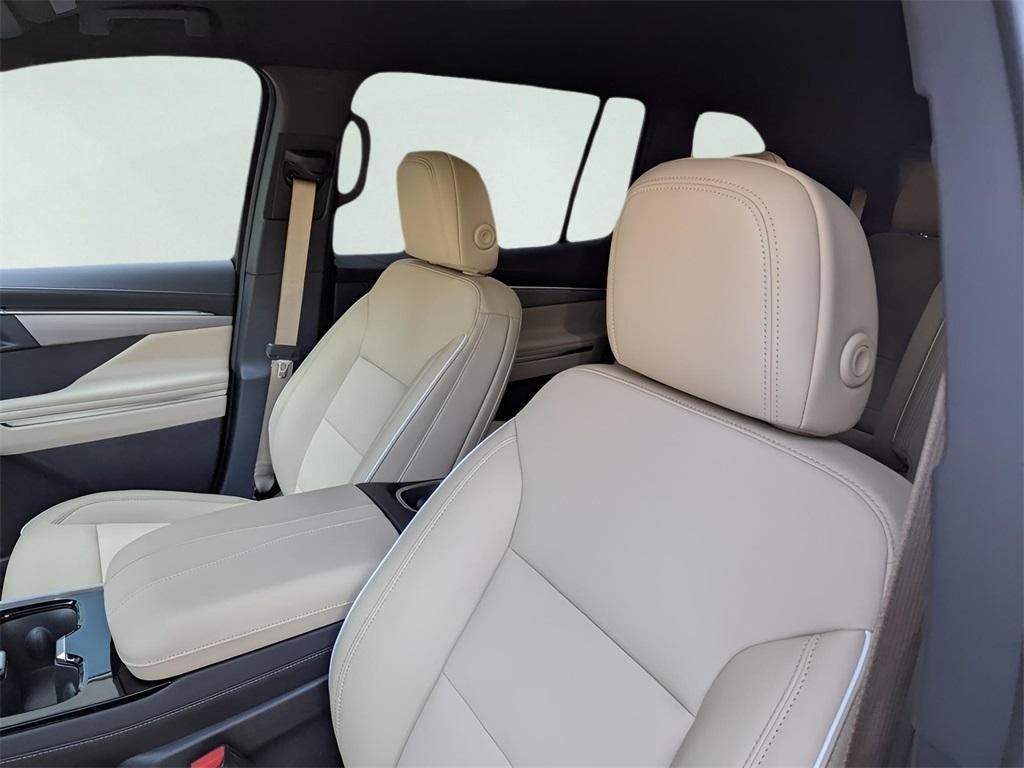 new 2026 Buick Enclave car, priced at $49,034