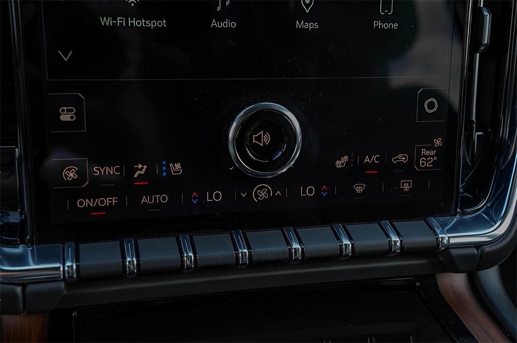 used 2025 GMC Yukon car, priced at $88,900